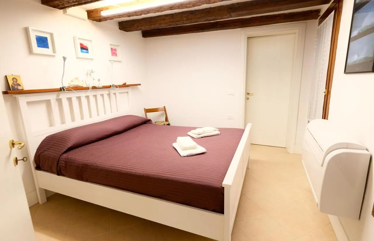 Apartment Casa Delle Ancore Venice